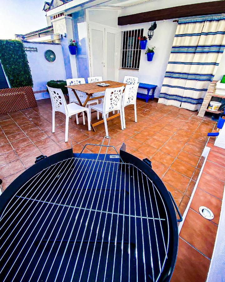 فيلا Grazalema - Casita La Calma - Incredible Views, Clima Frio-Calor, Wifi & Private Parking Optional المظهر الخارجي الصورة